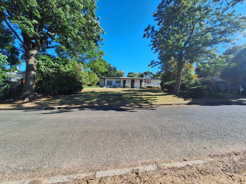 3 Bedroom Property for Sale in Kenridge Heights Western Cape